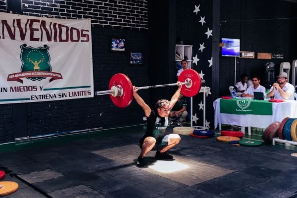 weightlifting competition snatch